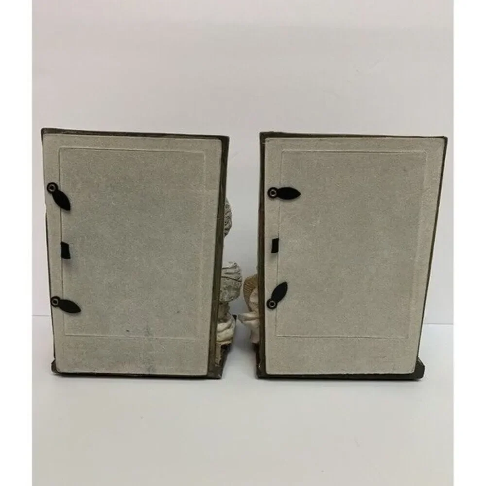Figi Graphics Bookends Picture Frames Beige Still Life Artist Roman Busts